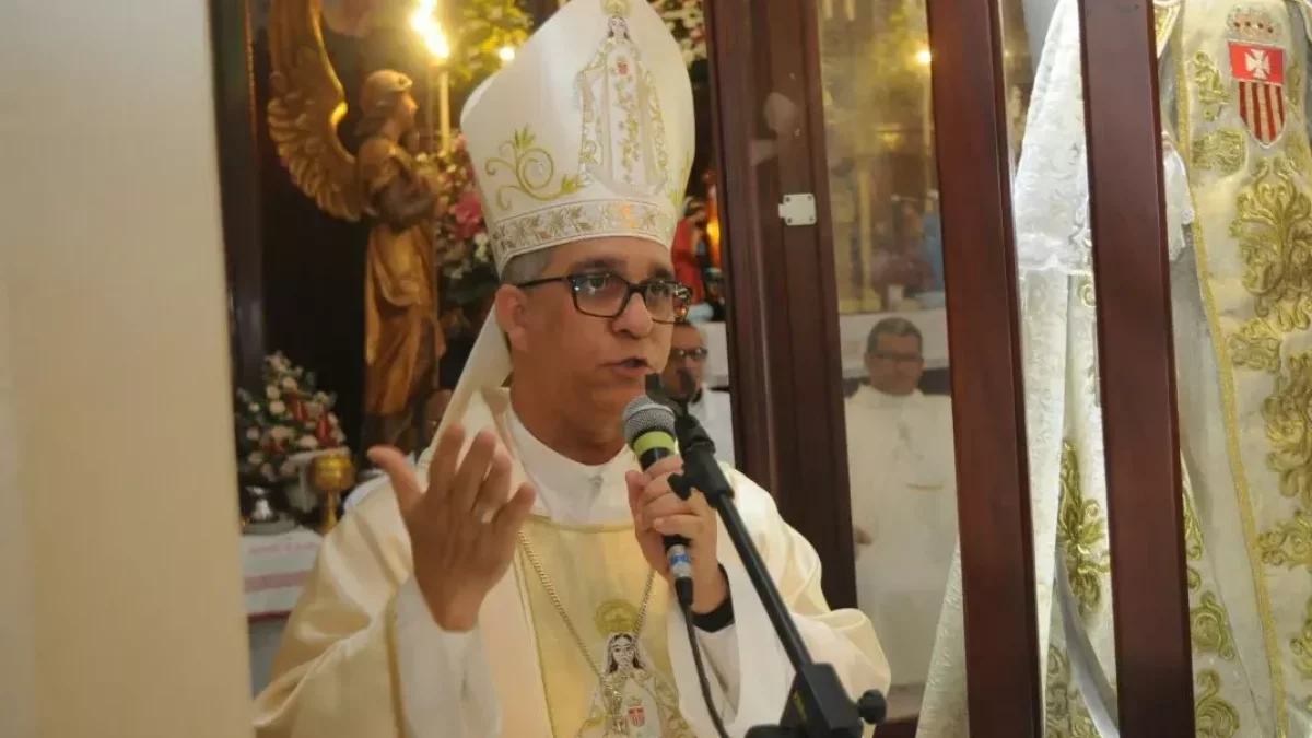 Arzobispo de Santiago,monseñor Héctor Rafael Rodríguez.