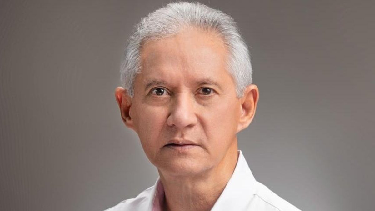 Ng Cortiñas calificó el desempeño económico de 2025 como bajo y débil, al crecer apenas 2.1%, muy por debajo del promedio histórico cercano al 5.5% y del potencial estimado en torno al 5%.