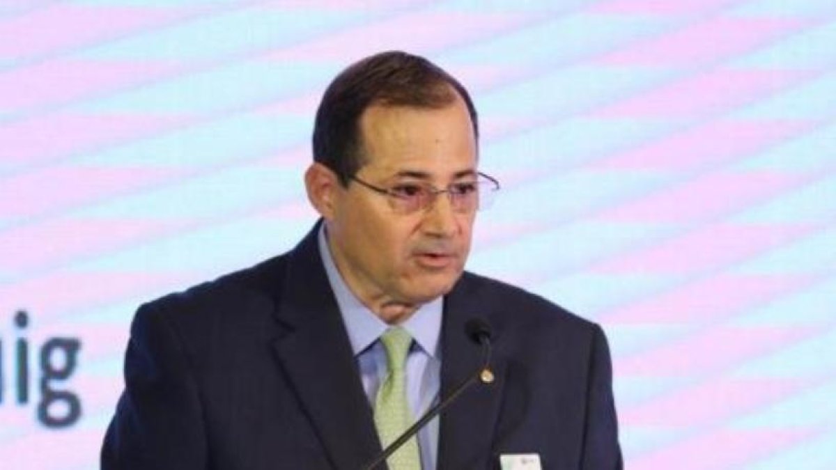 Puig fue elegido miembro The Trust for the Americas