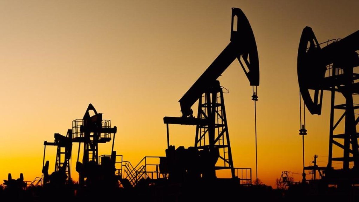 Petróleo WTI cae por acuerdo entre EE.UU. e Irán
