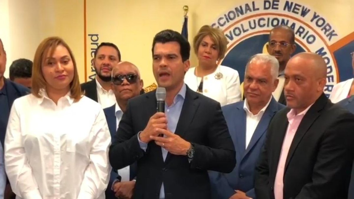 Wellington Arnaud desarrolla apretada agenda política en varias ciudades de los Estados Unidos