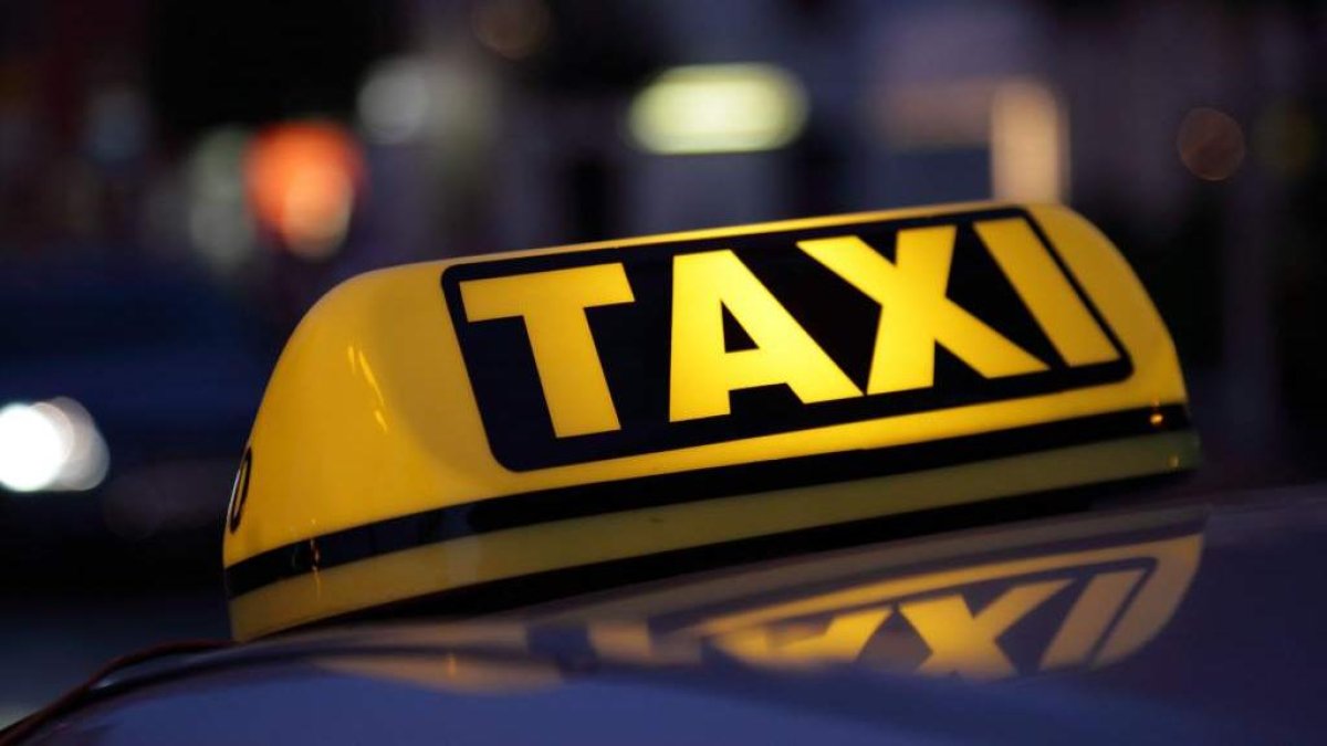 Logo de un taxi