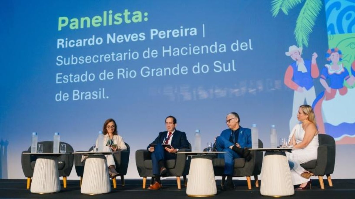 Administraciones tributarias apuestan servicios más simples