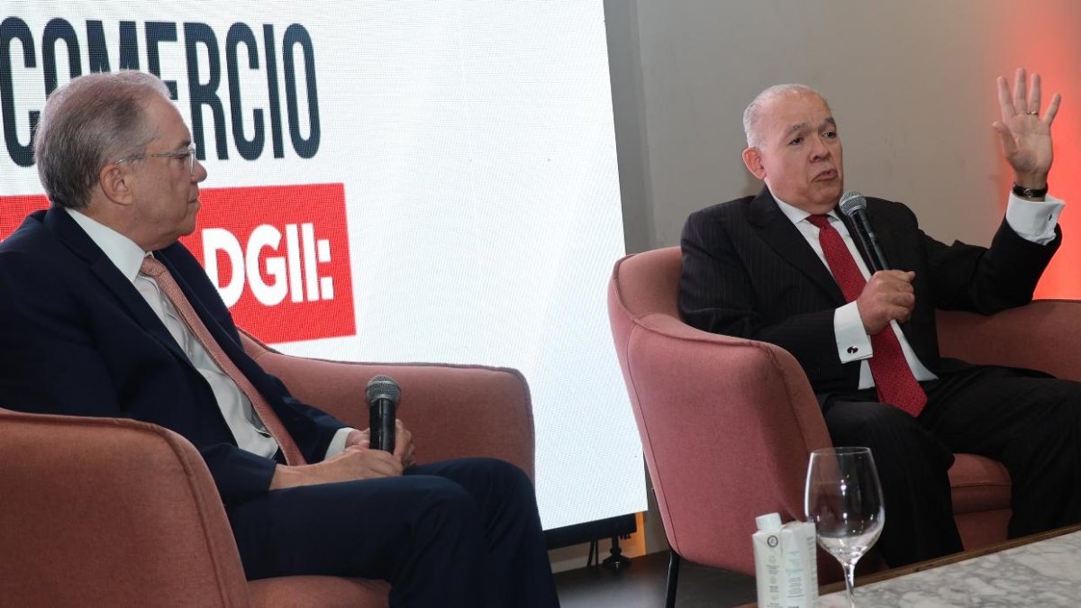 DGII supera metas de recaudación sin reforma fiscal