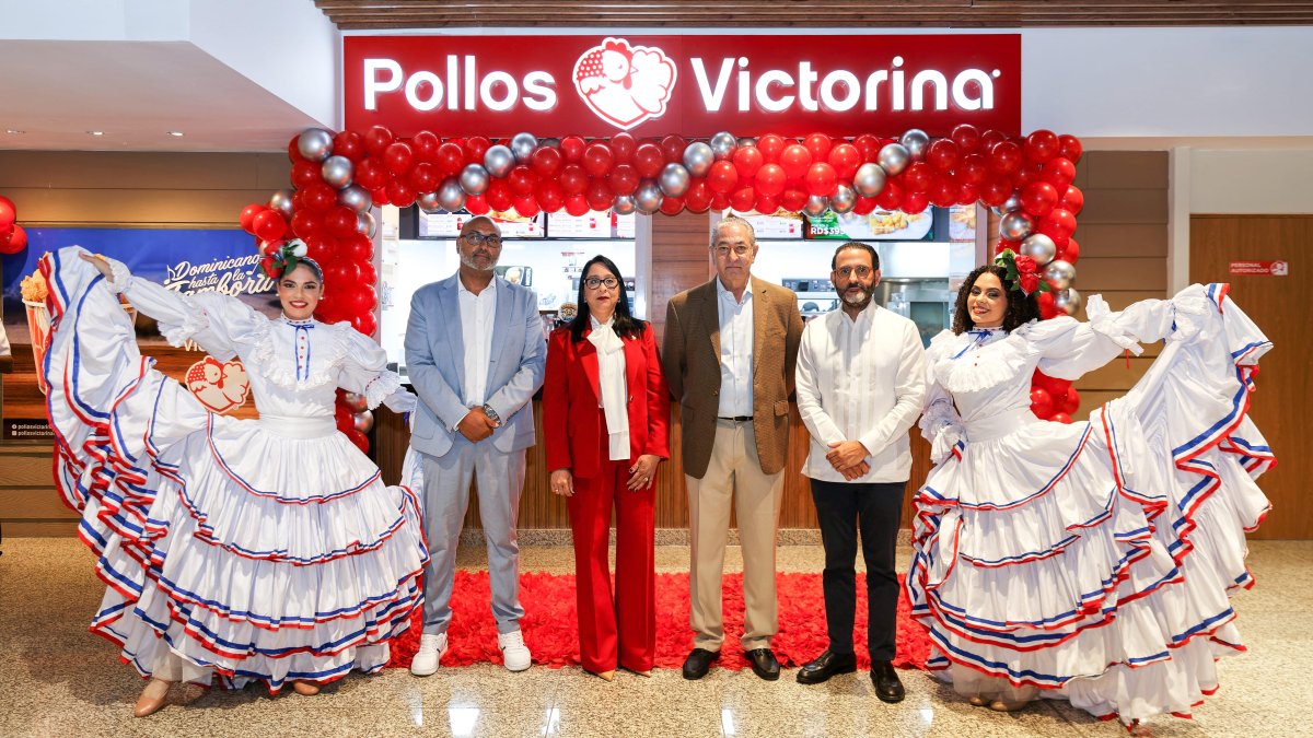 Pollos Victorina expande su presencia al principal aeropuerto del país