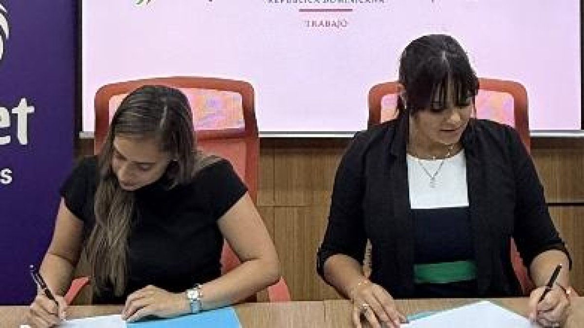 Arajet impulsa empleo juvenil en RD