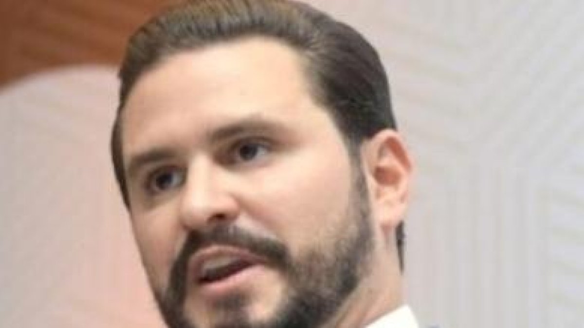 Empresario alerta sobre el nivel de endeudamiento