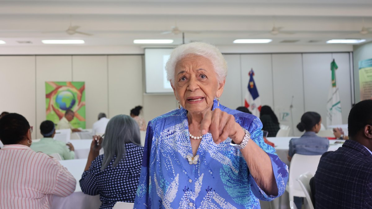Rechazan minas; agua y montañas son vida de República Dominicana