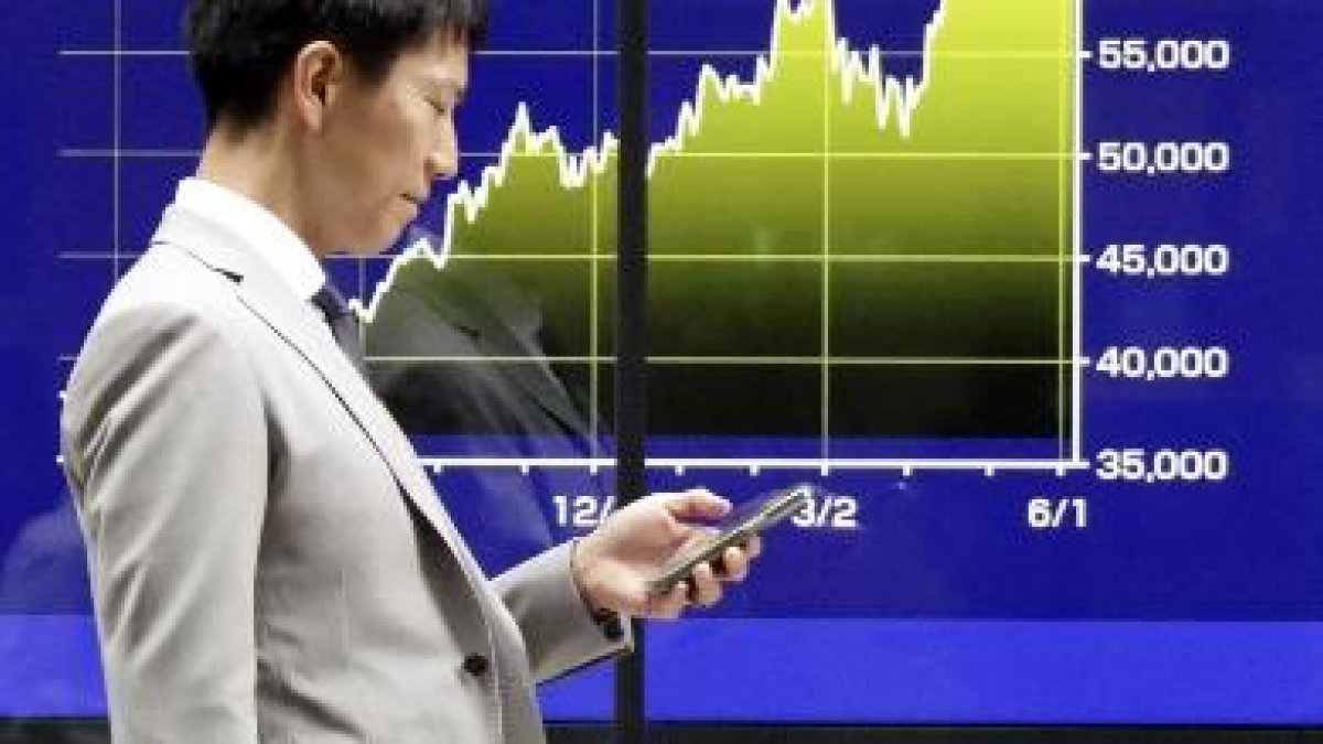El petróleo de Texas cierra la semana en US$90.54