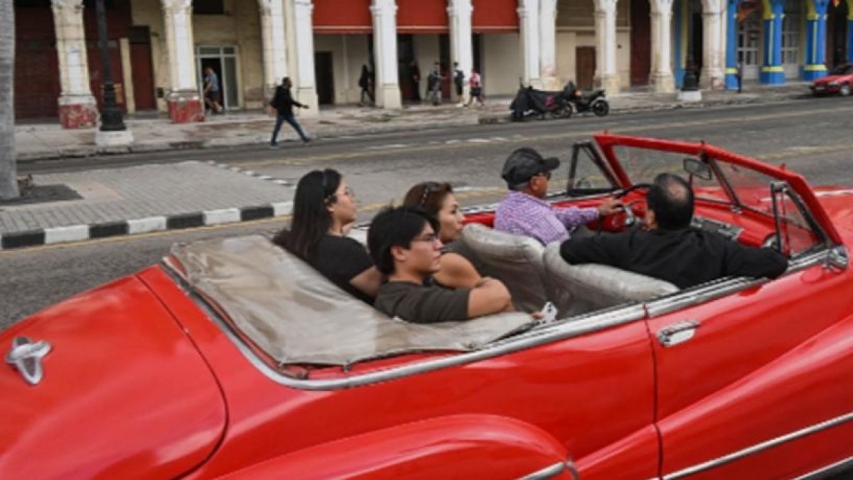 EU pone fin a gracia dio a empresas para salir Cuba