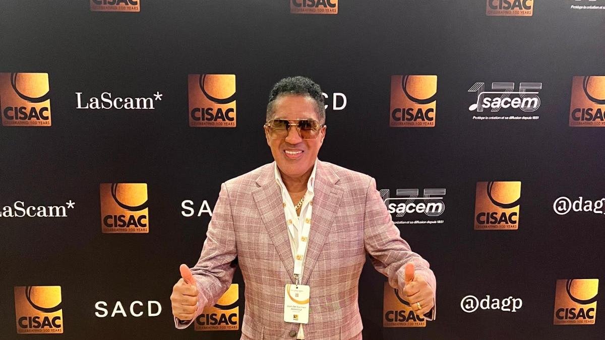 Kinito Méndez representa a Sgacedom en histórica reunión de 