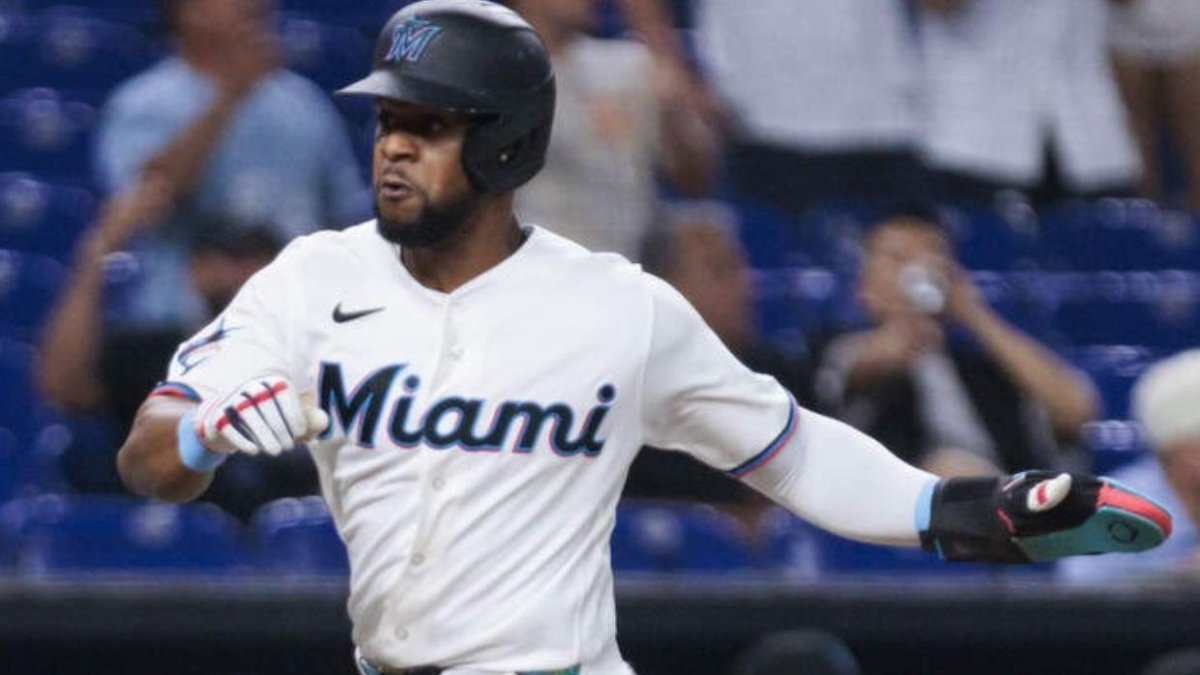 El dominicano Otto López decidió con doble el triunfo de ayer de los Marlins.