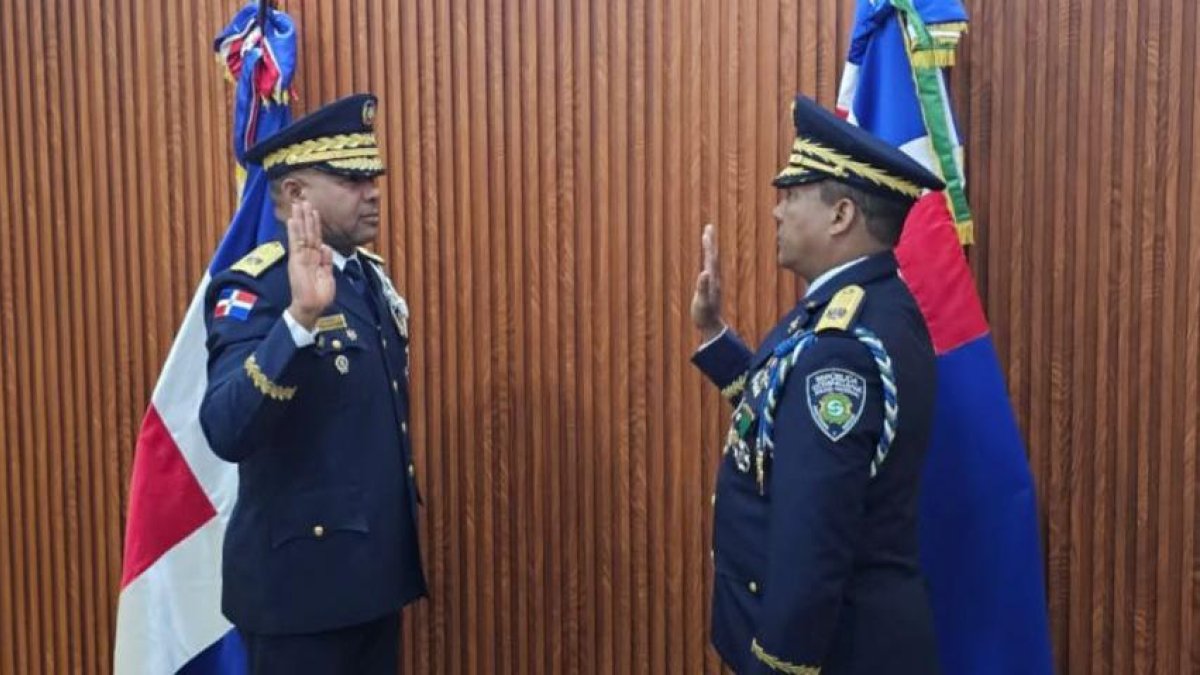 General Natera asume dirección regional sureste con enfoque en seguridad y paz ciudadana.