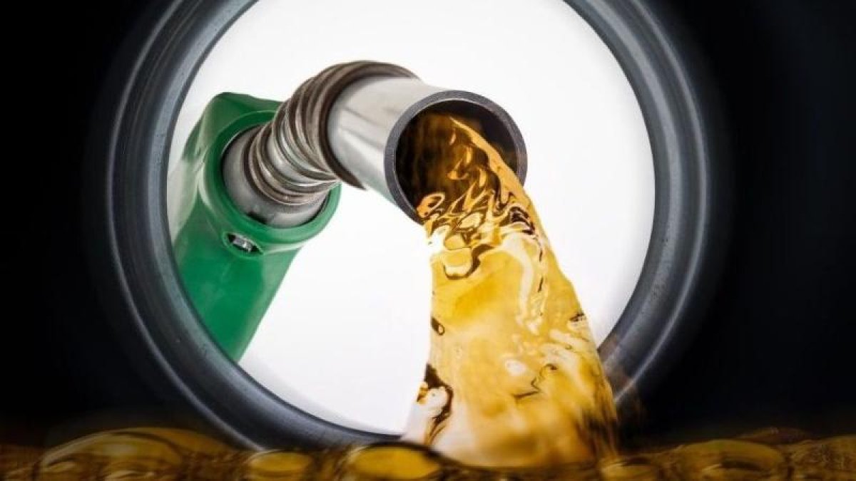 Los precios se mantienen igual en casi todos los combustibles.