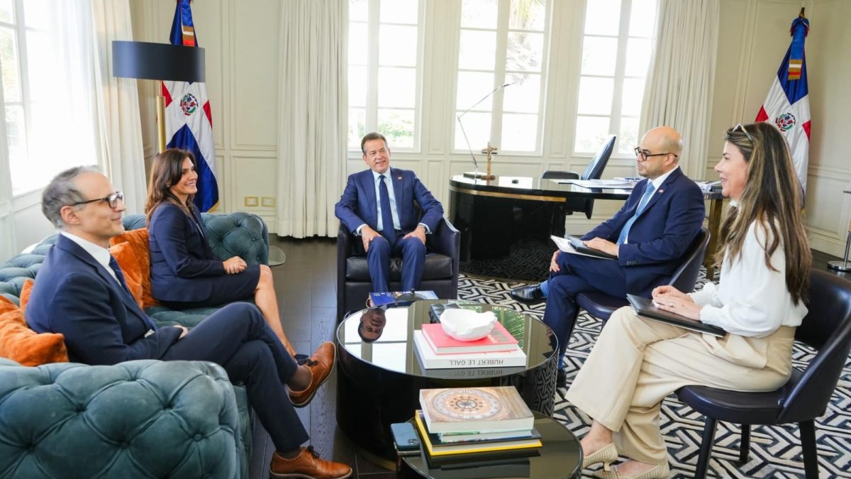 Reunión para fortalecer relaciones RD-EE.UU.