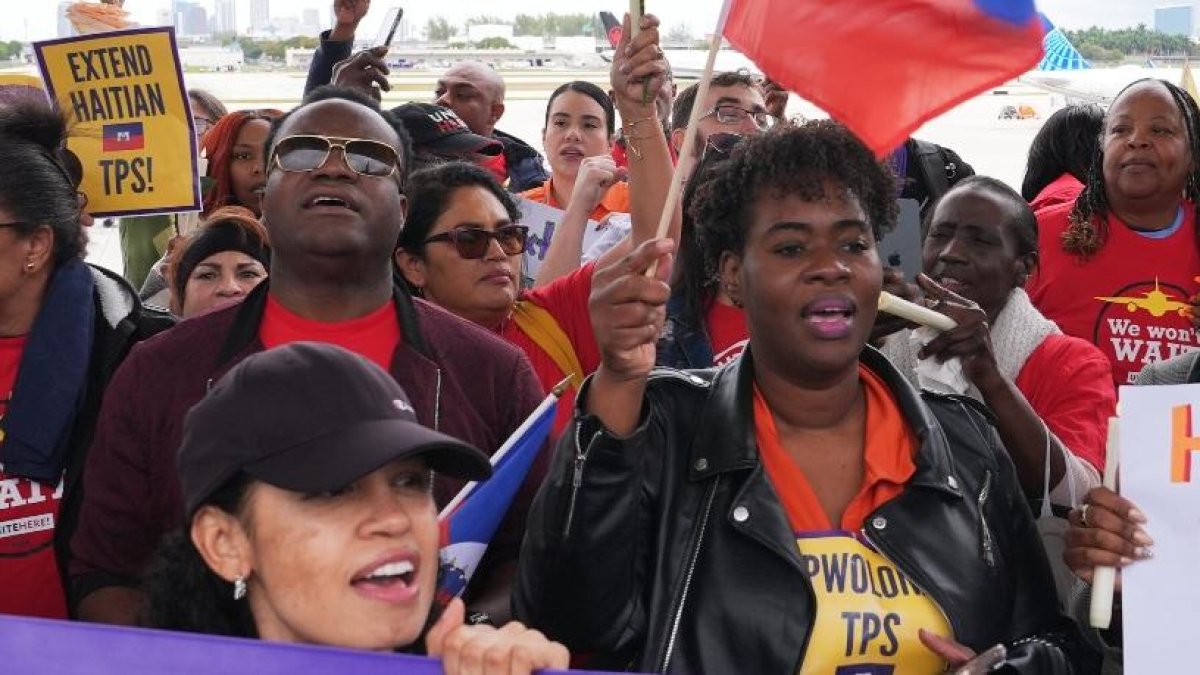 300 mil haitianos han pasados a ser ilegales en EE. UU.