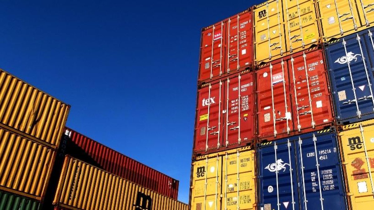 Exportaciones dominicanas enfrentan arancel del 12.5%