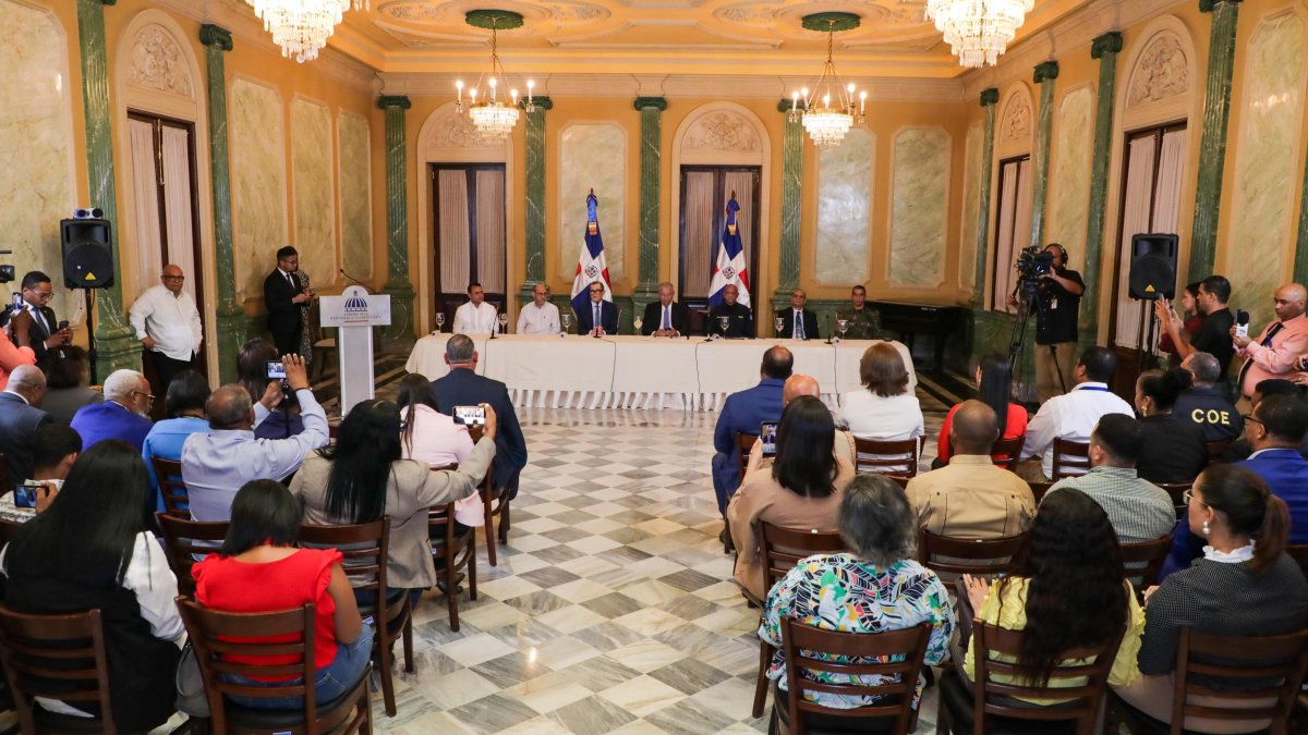 Las autoridades anunciaron el simulacro en una rueda de prensa en el Palacio Nacional.