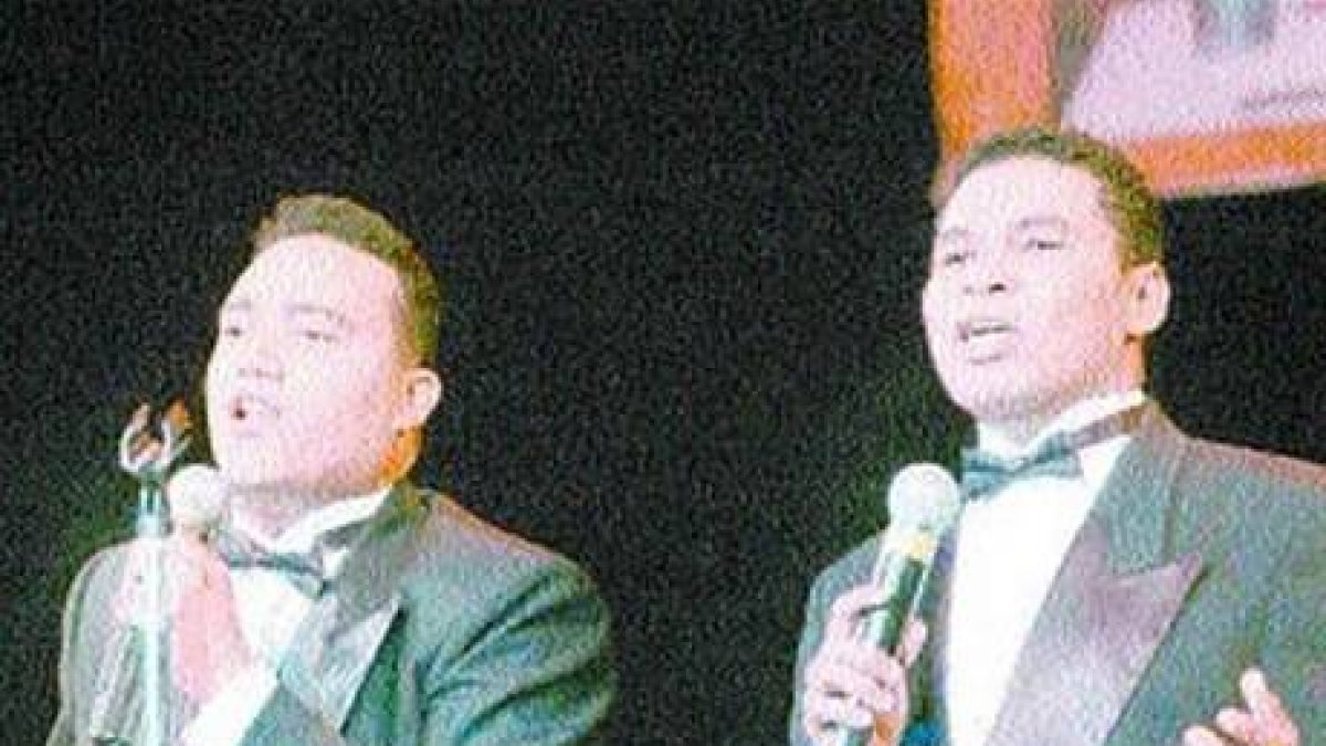 Raymond y Miguel, dúo de éxitos en el humor