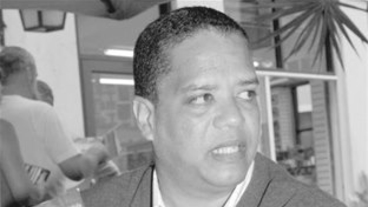 Edwin Disla, novelas comprometidas con la historia
