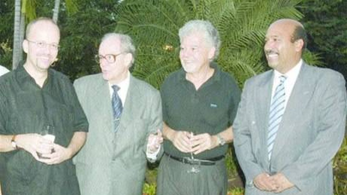 Despiden a Thomas Peyker