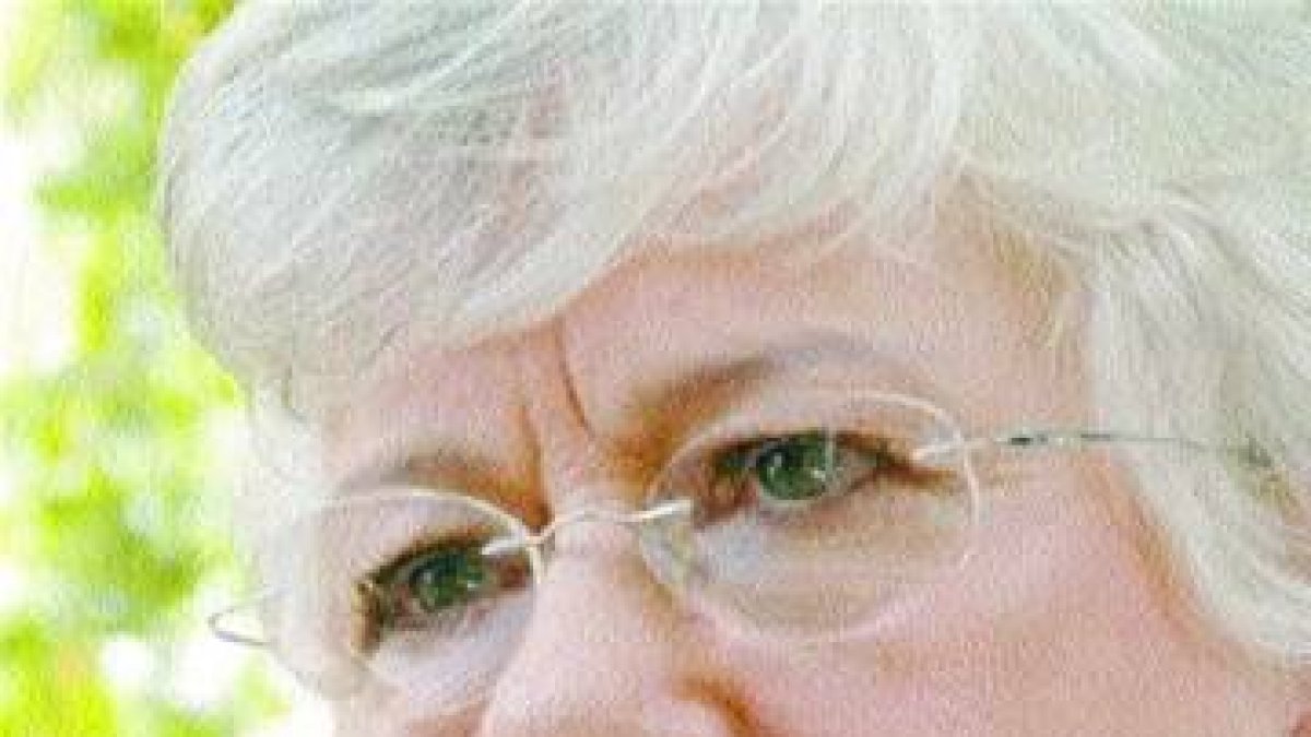 Milagros sugiere poderes negocien