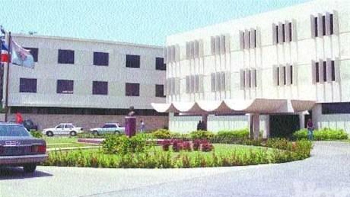 Cumbres  en RD  Critica Liga cobre peaje