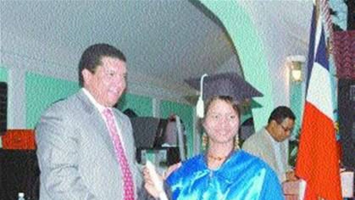 Liceo de la CAASD gradúa a 29 bachilleres