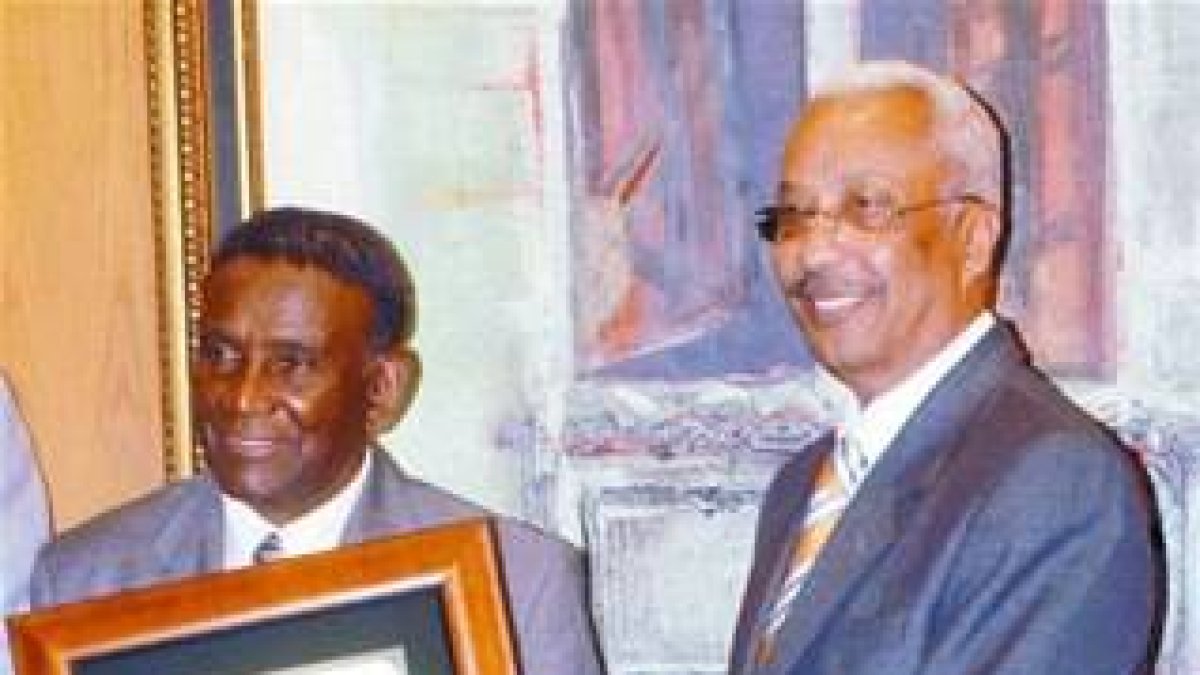 BanReservas rinde homenaje a Joseíto Mateo
