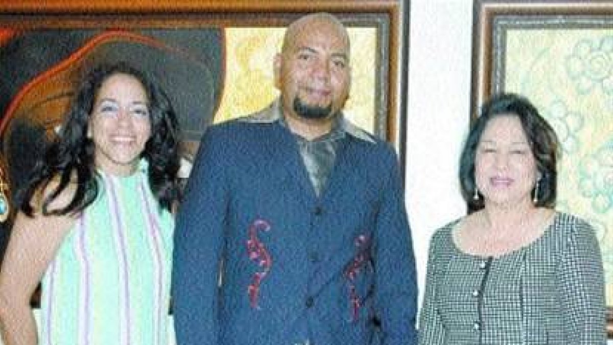 En homenaje al Ego, muestra de Edward Tellería