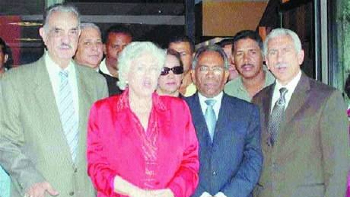 Corriente Unitaria critica al gobierno por hacer Metro en vez de comprar radares para combatir el narcotráfico