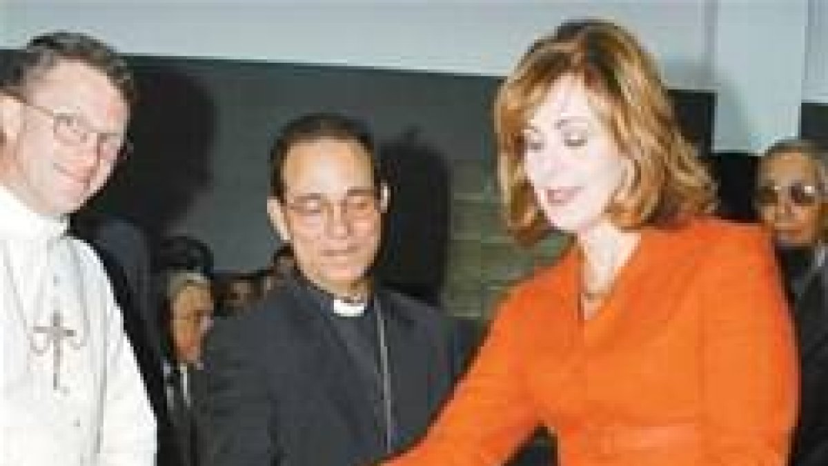 Exposición en honor  a Santuario de Higüey