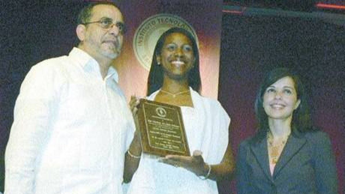 Escala vincula deterioro escuelas a falta de integración comunitaria