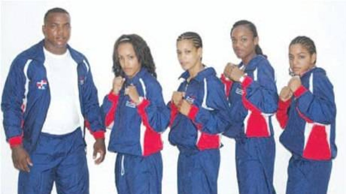 Cuatro boxeadoras RD viajan a Panam