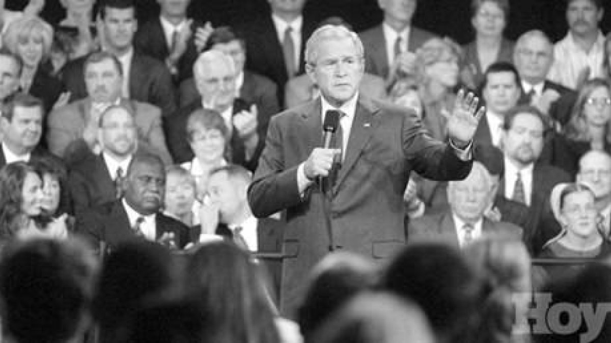 Bush veta un proyecto paraampliar plan salud de niños