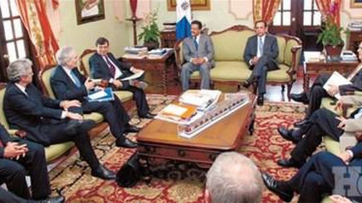 FMI pide revisar la cuestión fiscal