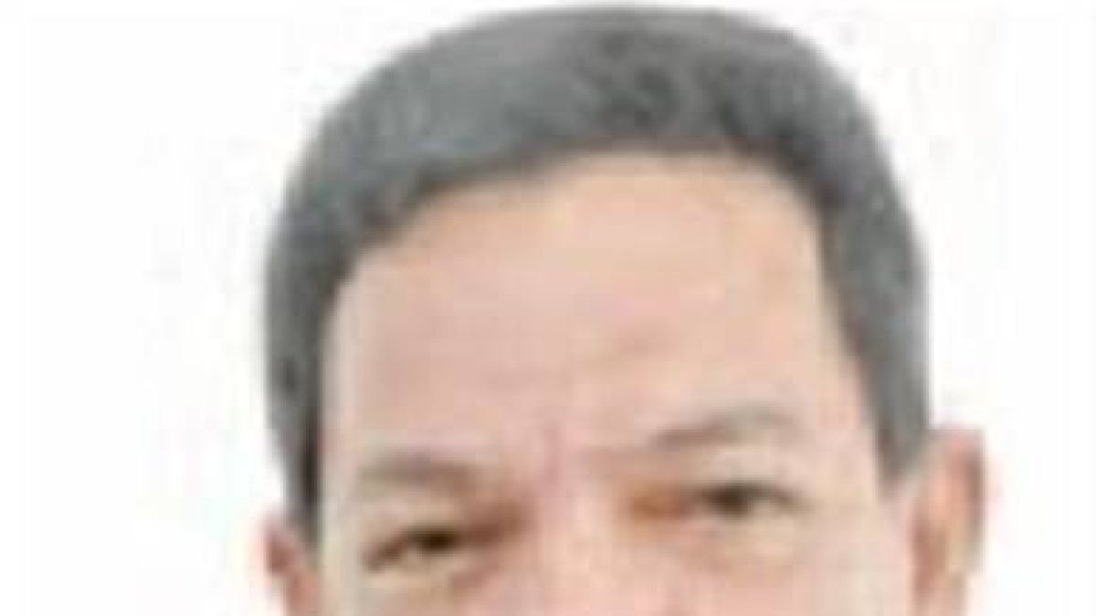 Rozando la mallaLa cabeza de Cholo….Y