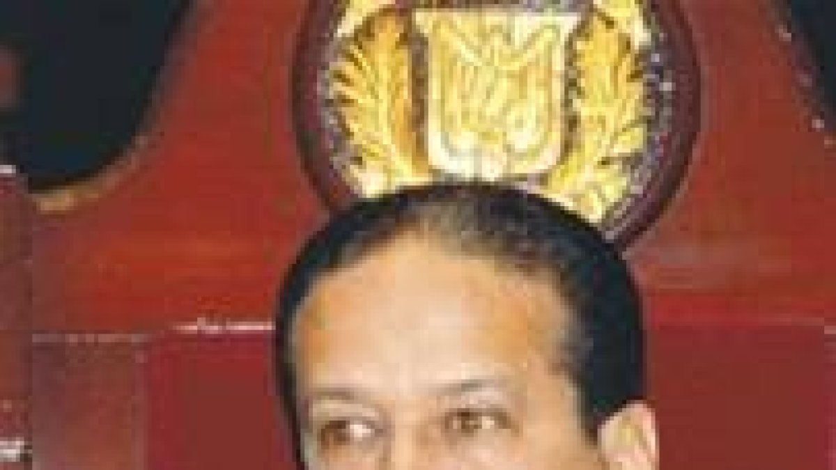 Constitución fortalece y diafaniza al Estado