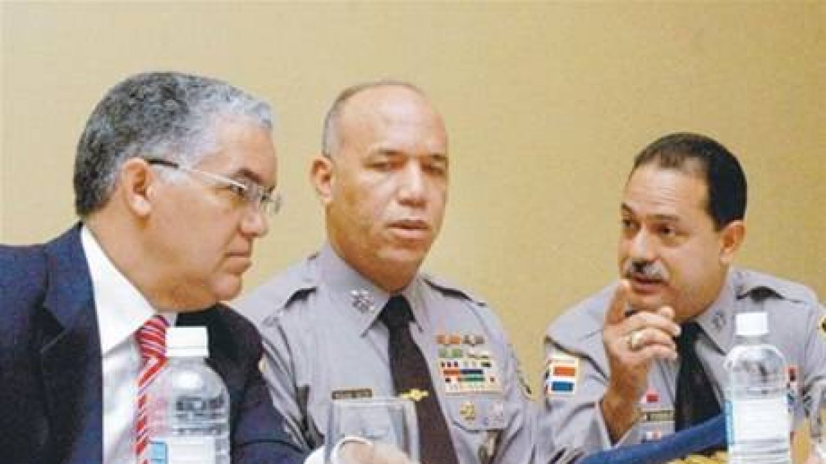 Investigadores: Figueroa mandó a matar a ex coronel