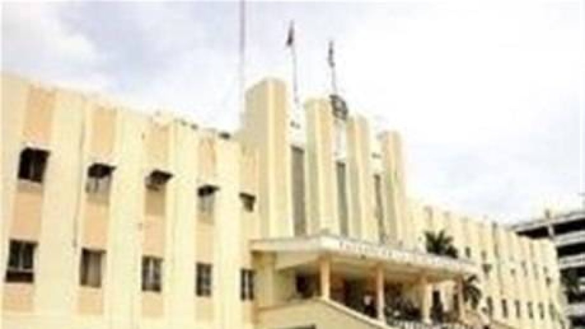 Policía mata uno de tres intentaron asaltar estación Shell, en Villa Mella