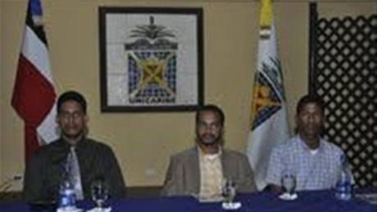 Afirman desarrollo RD depende del uso de la tecnología de la información