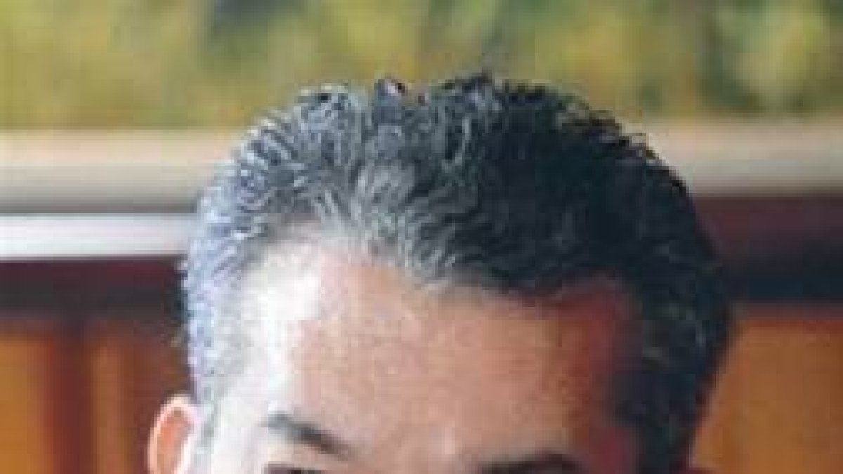 Senador Vieluf se queja de trato a los haitianos