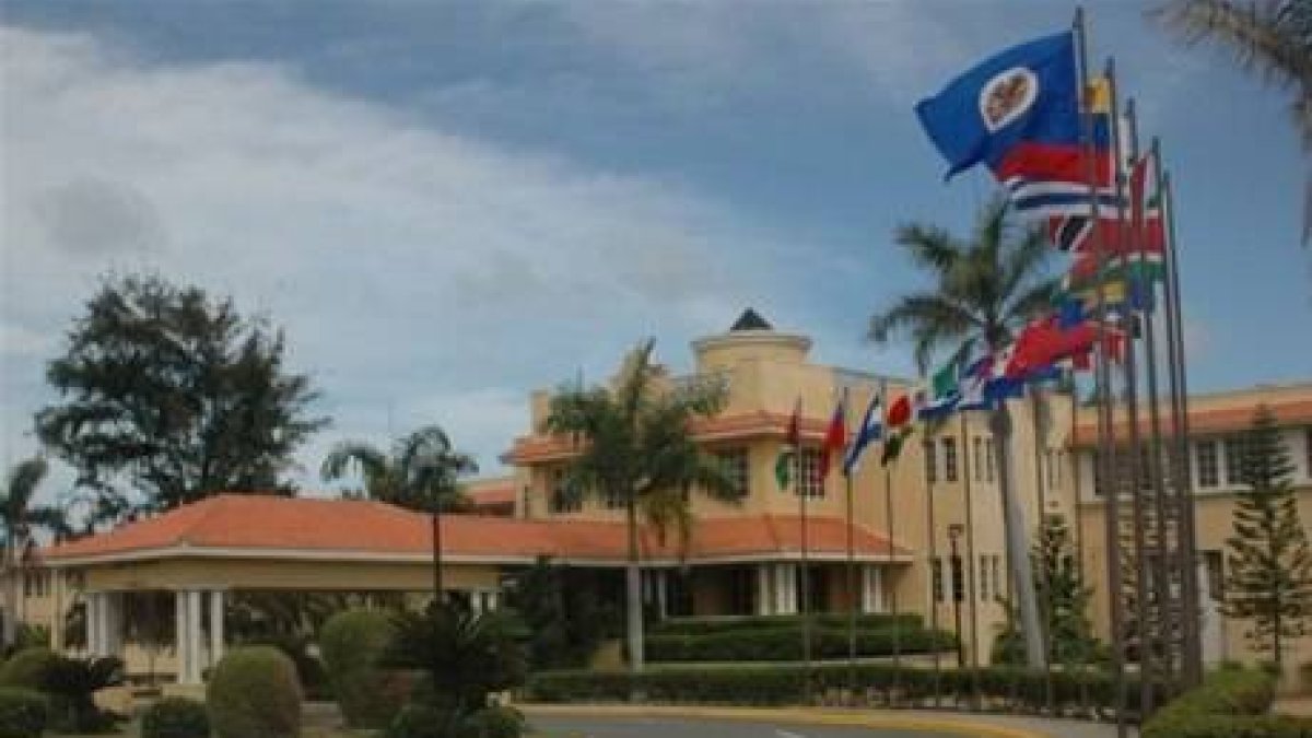 Cancillería gestiona localización de tres dominicanas en el Líbano; familiares perdieron contacto hace un mes