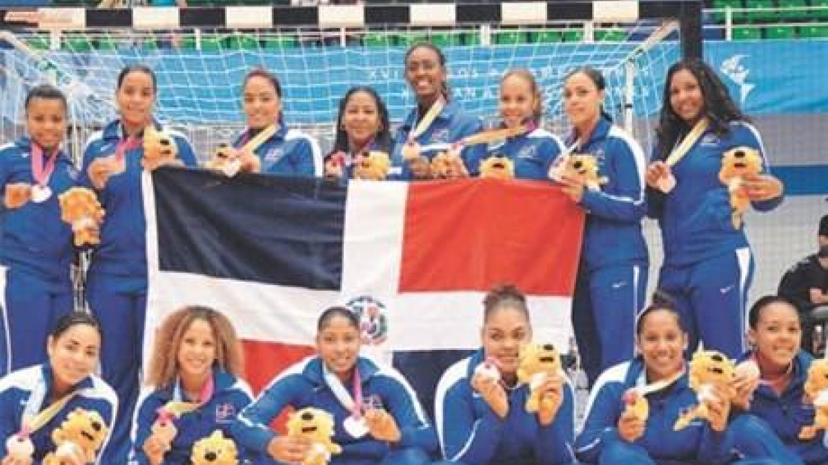 Dominicana vence Brasil para ganar balonmano en Colombia