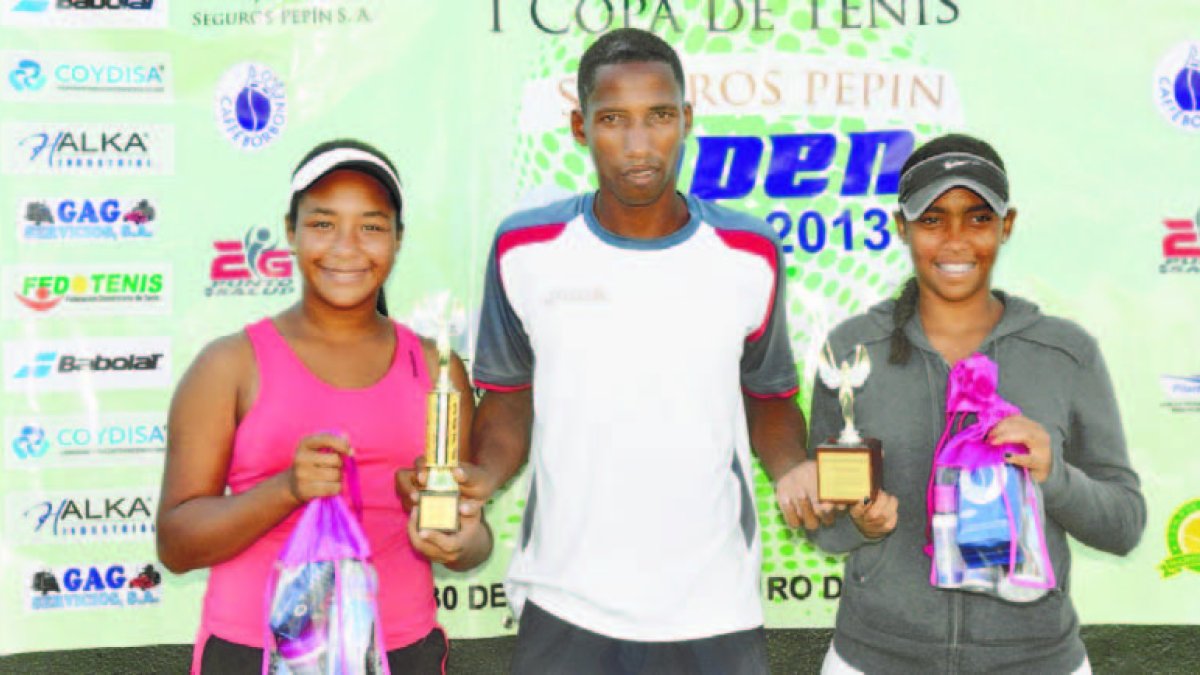 Abréu, Nolasco y Espinal ganan en tenis