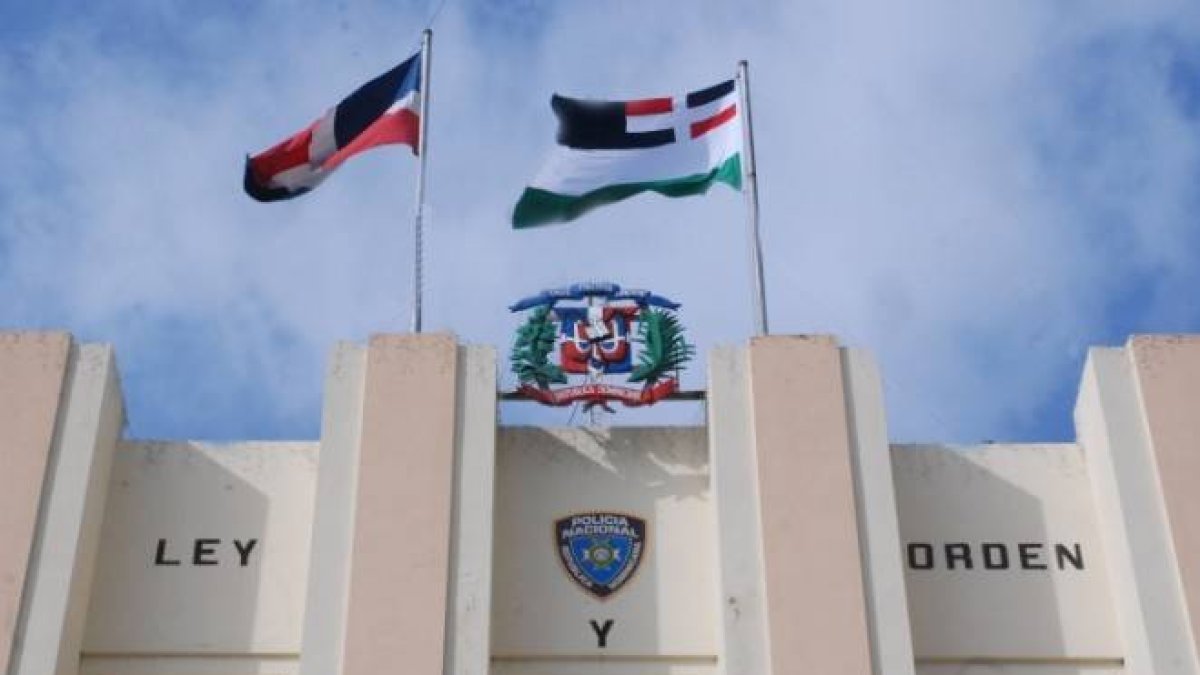 FACHADA DEL PALACIO DE LA POLICIA NACIONAL/FOTO CESAR SANCHEZ