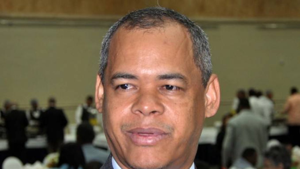 Codue saluda decisión diálogo JCE sobre licencia matrimonio