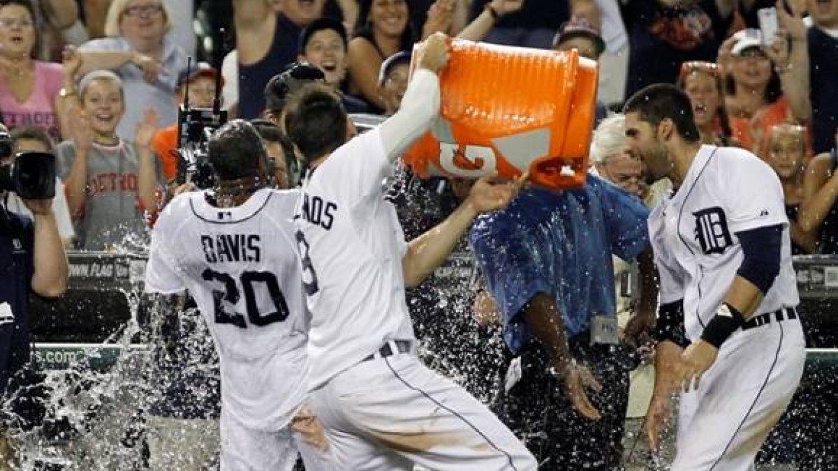 GRANDES LIGAS-RESUMEN