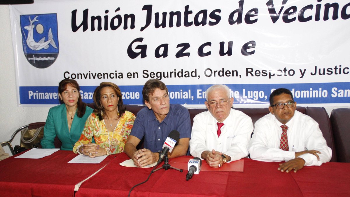 En Gascue se quejan tránsito pesado