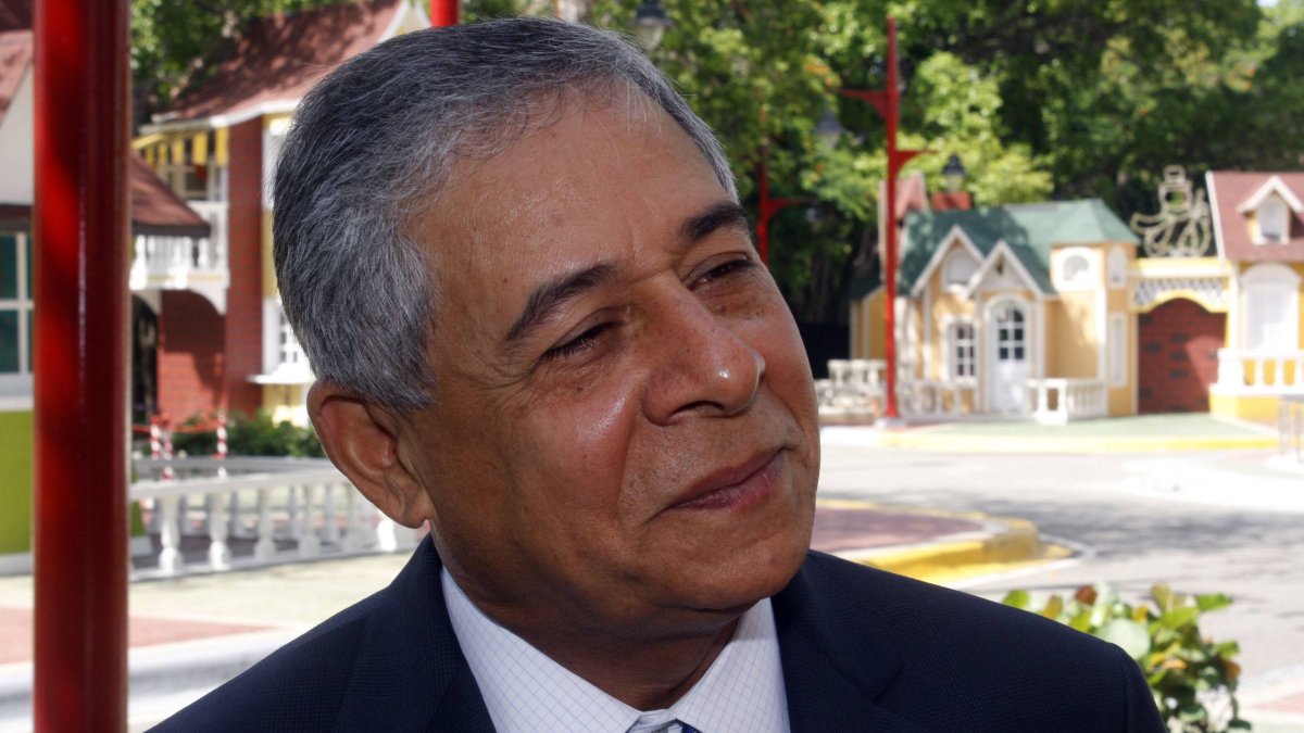 El alcalde del Distrito Nacional Roberto Salcedo.